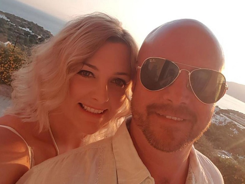 Из-за одного снимка отменили все свадьбы на греческом острове Родос