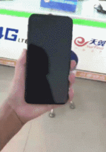 Новенький смартфон