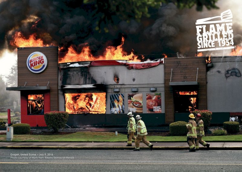 Рестораны Бургер Кинг решили обыграть свои пожары (основная причина которых - открытый гриль) и свести все на юмор, визуализировав слоган компании — «Flame grilled since 1954». В рекламе использованы фото, сделанные во время происшествий местными реп