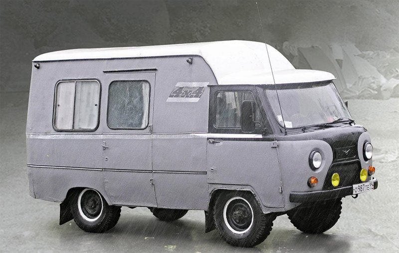 Мечта советского автотуриста: Самодельный кемпер на базе УАЗ-452
