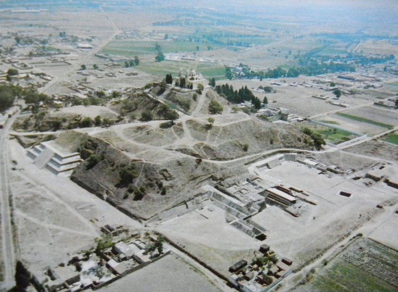 Великая пирамида Чолулу, что была намного больше Великой пирамиды в Гизе