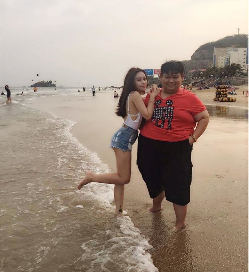 Когда Лин Май Нгуен поделилась в сети снимками со своим возлюбленным, ей стали писать оскорбительные комментарии