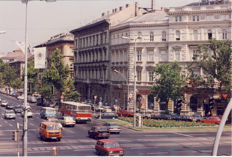 Автопарк Будапешта в 1992 году: