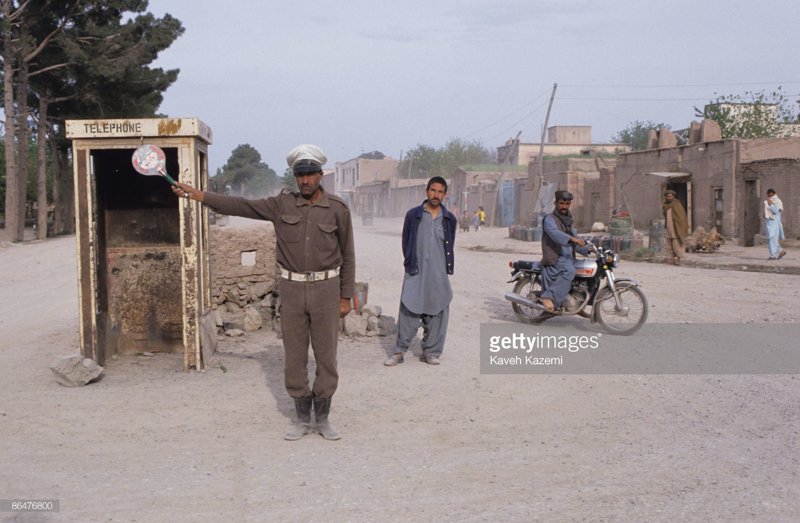 А это Герат эпохи афганского пост-апокалипсиса, 1992: