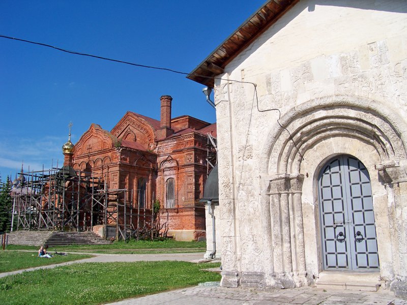 Троицкая церковь из красного кирпича 1914 г