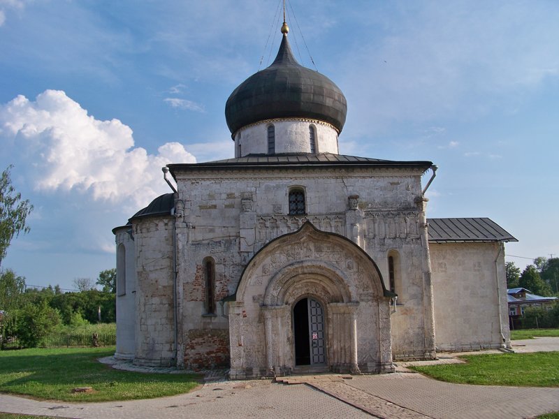 Георгиевский собор - последний домонгольский храм на Руси ! 13 век !!!