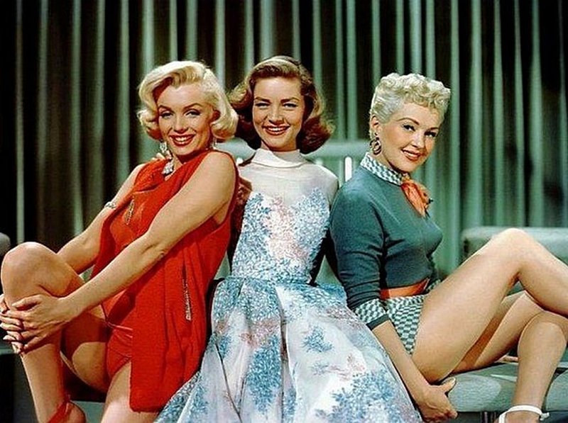 Мэрилин Монро, Лорен Бэколл и Бетти Грейбл, 1953 год.