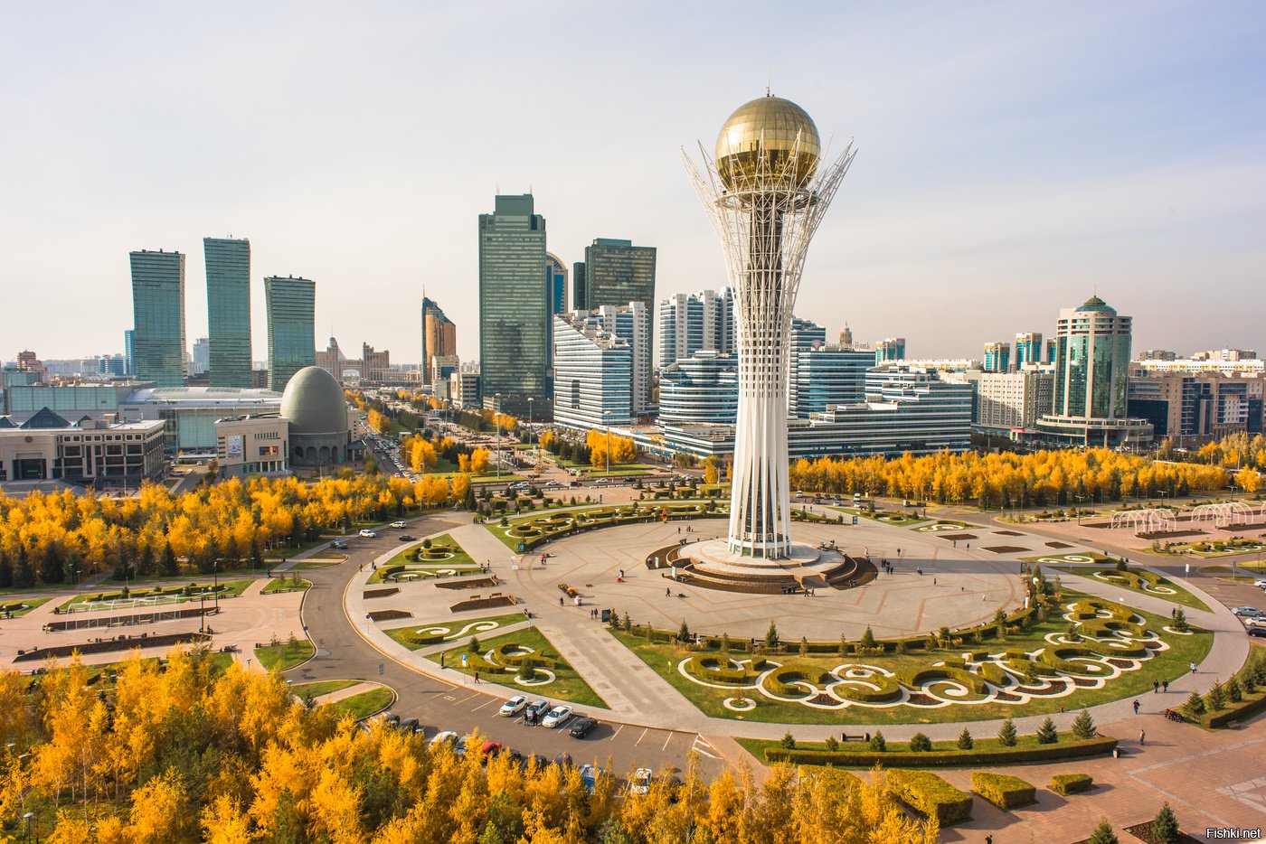 Приезжайте в астану. Монумент Астана-Байтерек Казахстан. Монумент астатана Байтерек. Нурсултан башня Байтерек. Монумент Байтерек в Нурсултане.