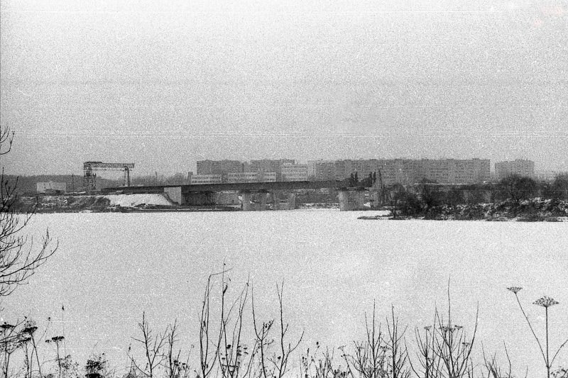 Строительство Новорижского моста через р. Москву
