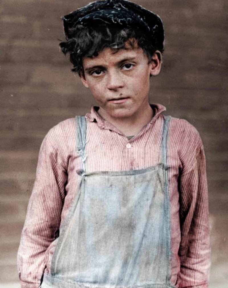 Работник хлопчатобумажного комбината, ноябрь 1910 года 