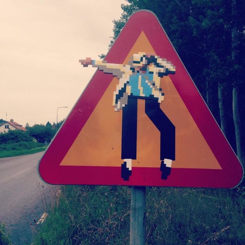 Шведский художник украшает улицы пиксельным искусством