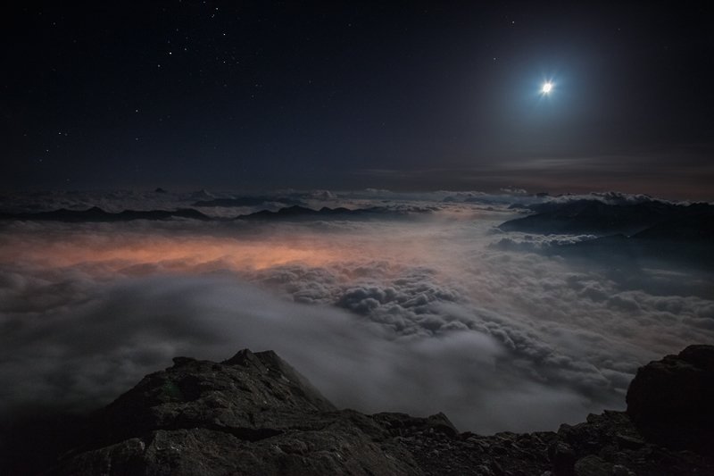 "Я фотографирую мир над облаками": волшебные работы Роберто Бертеро