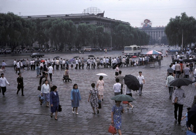 Утро в центре Пхеньяна, 1982