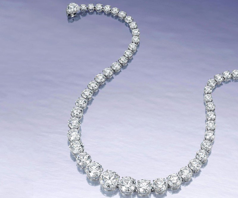 Ожерелье Королевы Марии с алмазами Ривьер