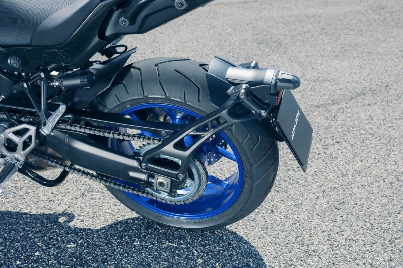 Новый трехколёсный мотоцикл Yamaha Niken