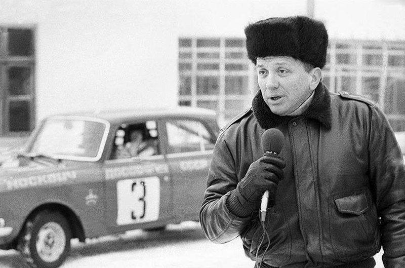 Ведущий телепрограммы "Вираж" Александр Масляков. 17 января 1984 года