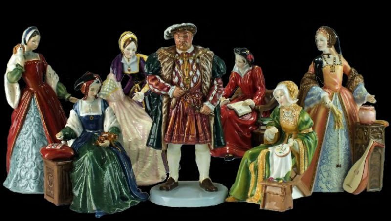 Статуэтки из серии "Генрих VIII и его шесть жён"