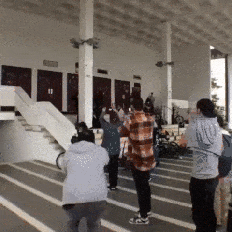 Кому-то влетело