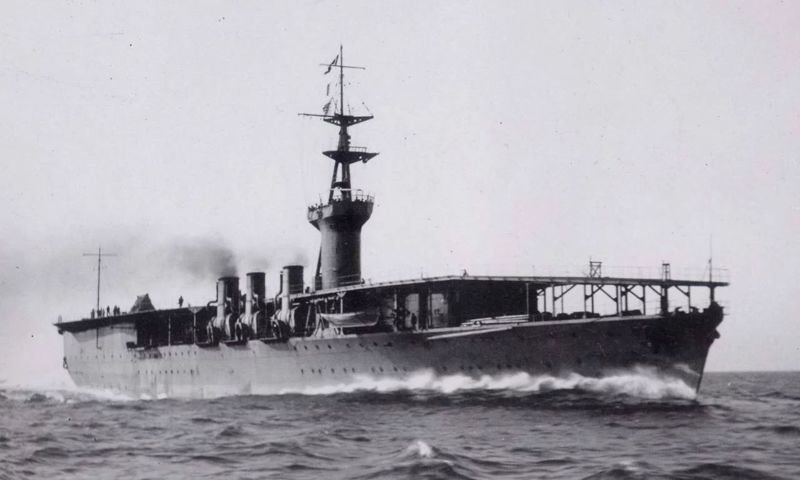 15. Авианосец «Хосе» (1922 г) Япония