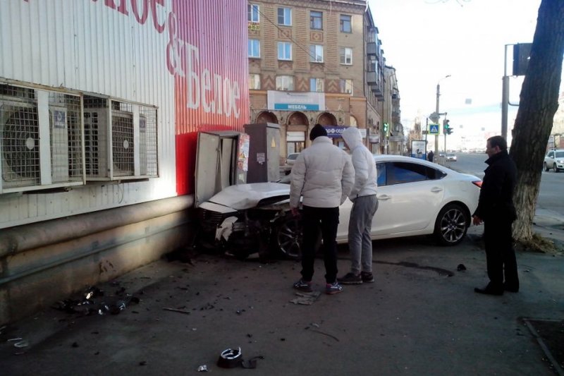 Авария дня. Столкновение двух Мазд в Челябинске