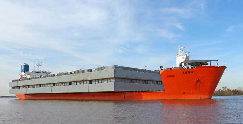 Самый большой в мире корабль-док