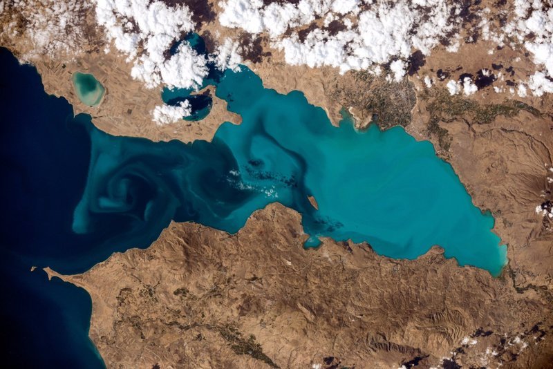 Озеро Ван — самое большое озеро Турции.