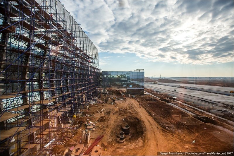 Как строят новый крымский аэропорт. Фоторепортаж