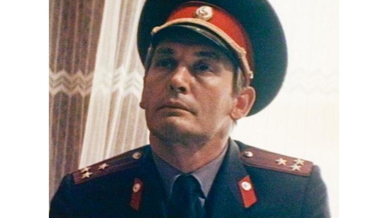 "Тебя посодют, а ты не воруй": милиционеры из любимых советских фильмов