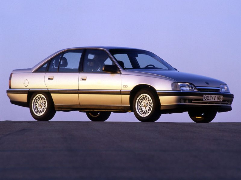 Opel Omega 1992 года с пробегом 700 километров