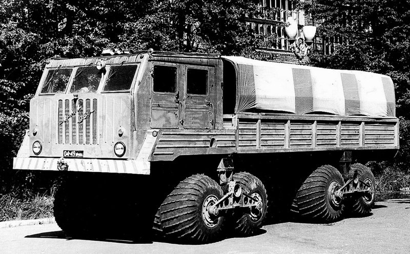 Модернизированный вездеход НАМИ-094 для народного хозяйства. 1963 год