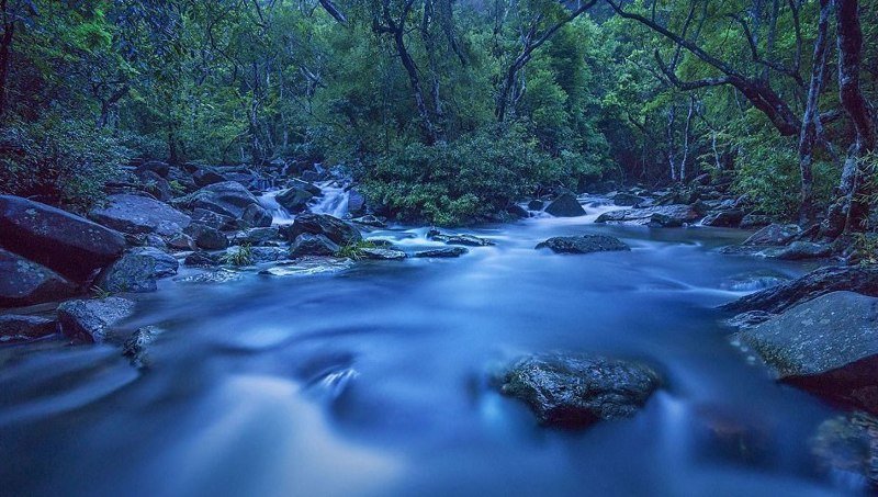 Парк Пловер Ков с его живописными водопадами и бамбуковыми рощами по-прежнему остается нетронутым временем и человеком 