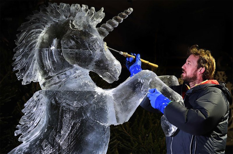 Невероятные ледяные скульптуры Даррена Джексона