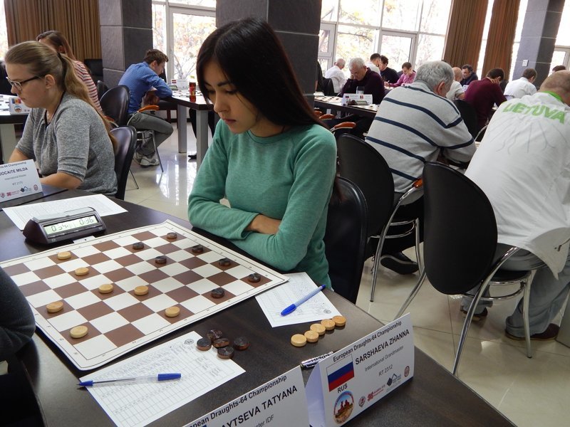 № 1 в рейтинге - 3-х кратный чемпион по шашкам Жанна Саршаева г. Астрахань