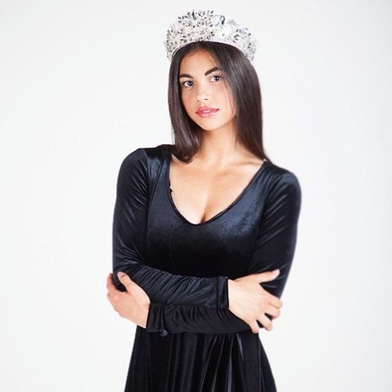 Россиянку признали «Мисс огонь» на конкурсе «Мисс Земля – 2017»