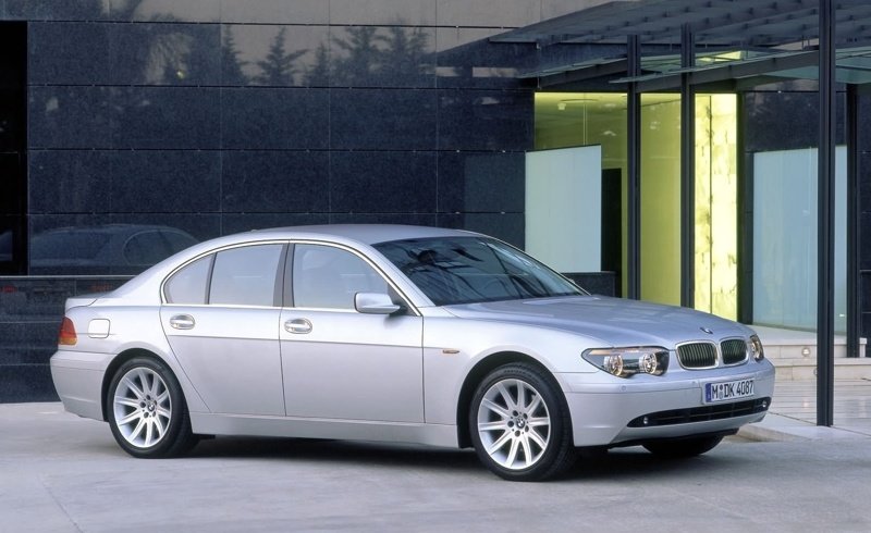 BMW 7-series (2002)