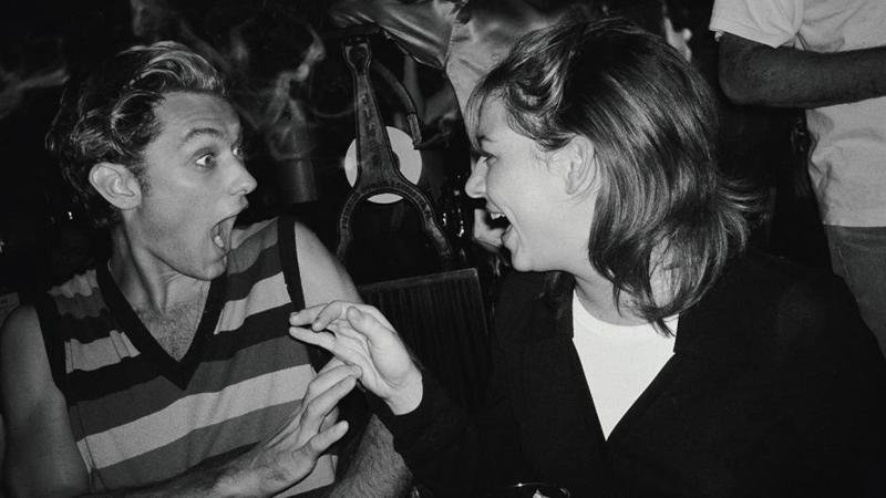 Джуд Лоу и Трэйси Фалько, 1995 год