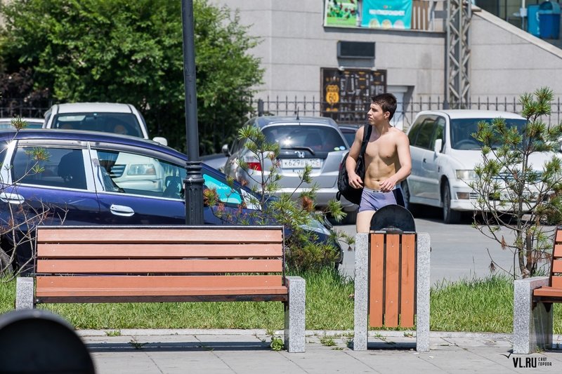 Улицы Владивостока летом. Фоторепортаж