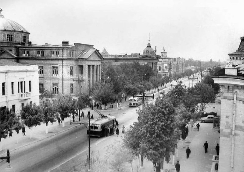 Политические коментарии соцсетей - 321