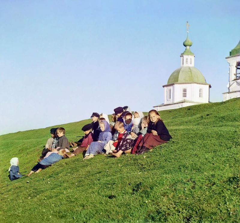 Дети в Белозреске, Вологодская губерния, 1909 год