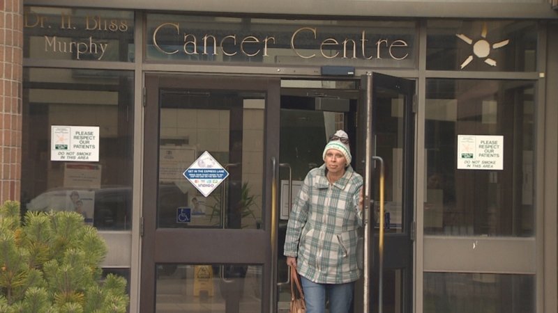 Женщина выиграла в лотерею и узнала, что рак груди отступает