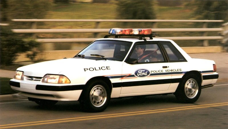 Ford Mustang SSP (1993) — официальное фото из каталога в окраске Ford Police Vehicles