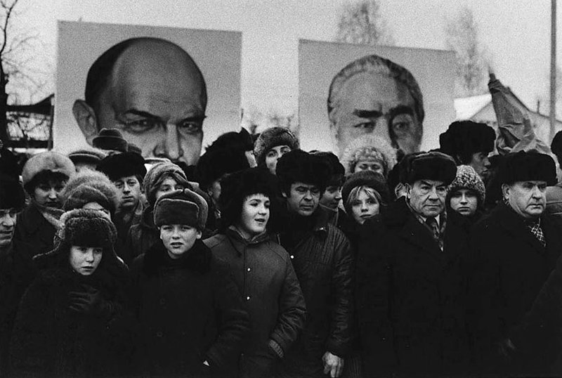 Политические коментарии соцсетей - 330