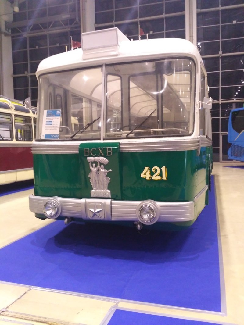 На выставке ретро автобусов и троллейбусов URBAN TRANSPORT