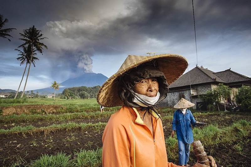 Бедствие без паники: главный вулкан острова Бали ожил
