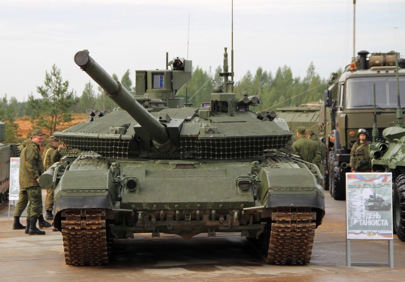 Оружие прорыва: Россия приводит в порядок скоростные танки Т-80