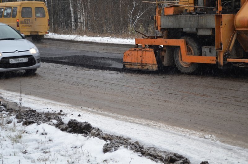 А как чистят дороги в России?