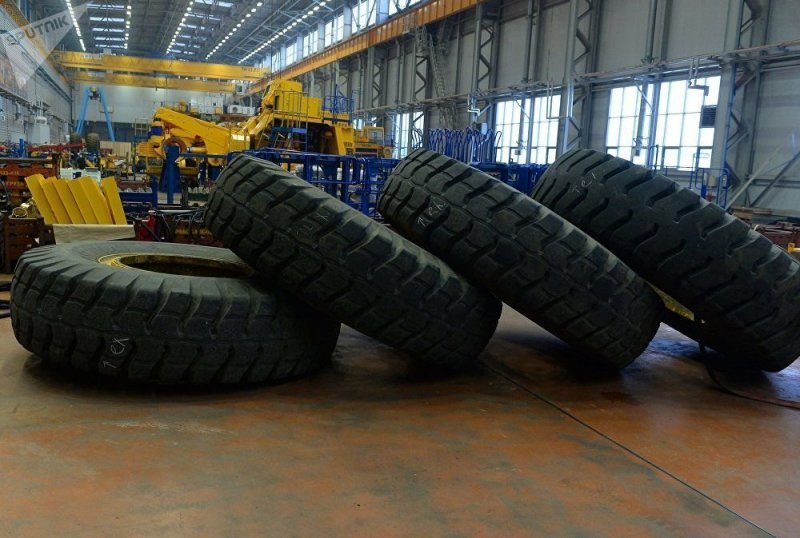 Основными потребителями продукции Белорусского автомобильного завода являются горнодобывающие предприятия СНГ и, прежде всего, России, Украины.