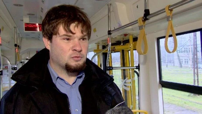 В Польше водитель трамвая отказался ехать, потому что под вагон залез кот
