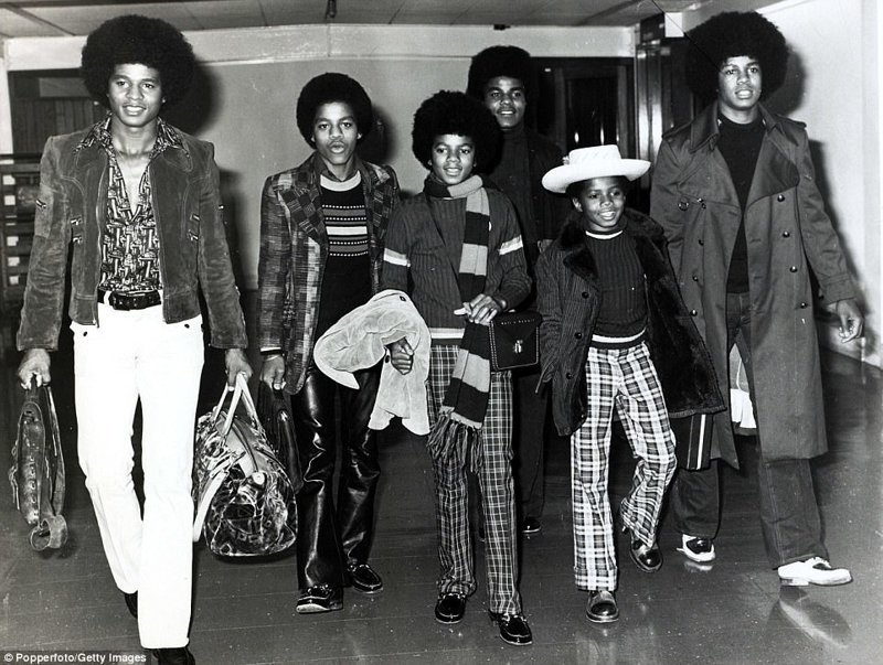 Группа "The Jackson 5", октябрь 1972 г. Майкл Джексон - третий слева