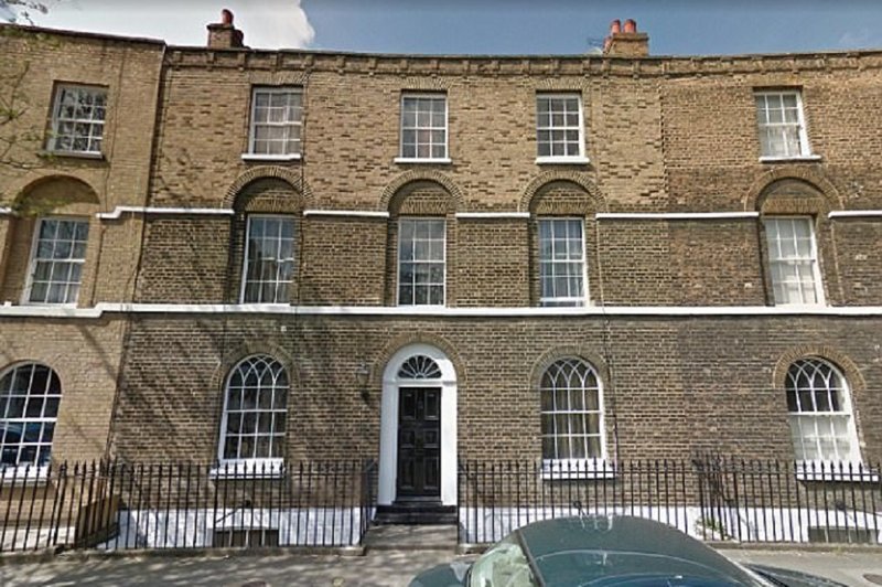 Стоимость аренды особняка в центре Лондона оценивается в £900 в неделю